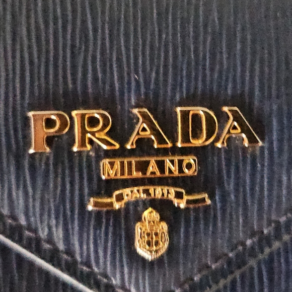 PRADA Gold Plated Limited Edition Wallet - Picture 2 of 9